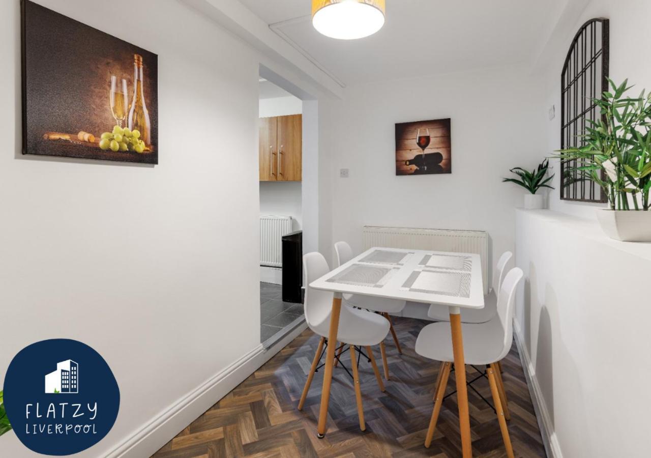 Flatzy - Modern Close To Football Stadiums Apartment
