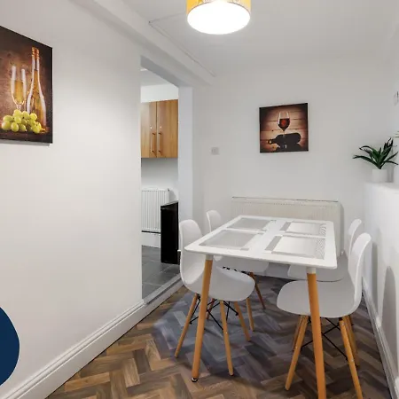 Flatzy - Modern Apartment Close To Football Stadiums Liverpool Exterior photo