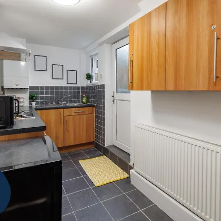 Flatzy - Modern Apartment Close To Football Stadiums Liverpool Exterior photo